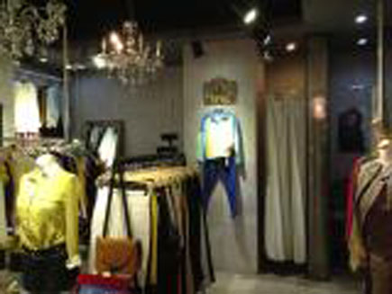 女装店转让[白下区新街口]